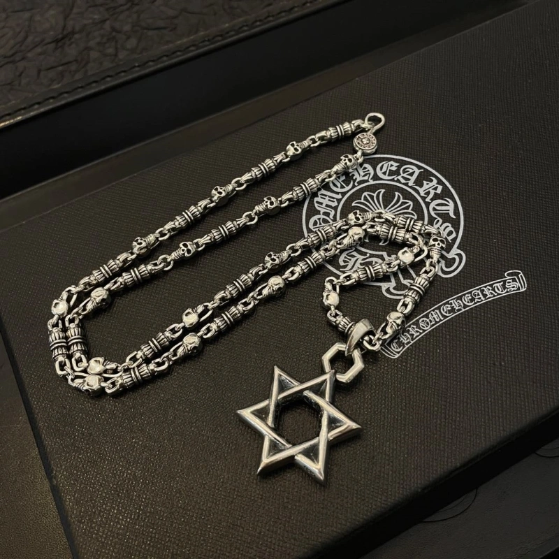 Chrxmx Hxxrts Necklaces EyeCatching 299275