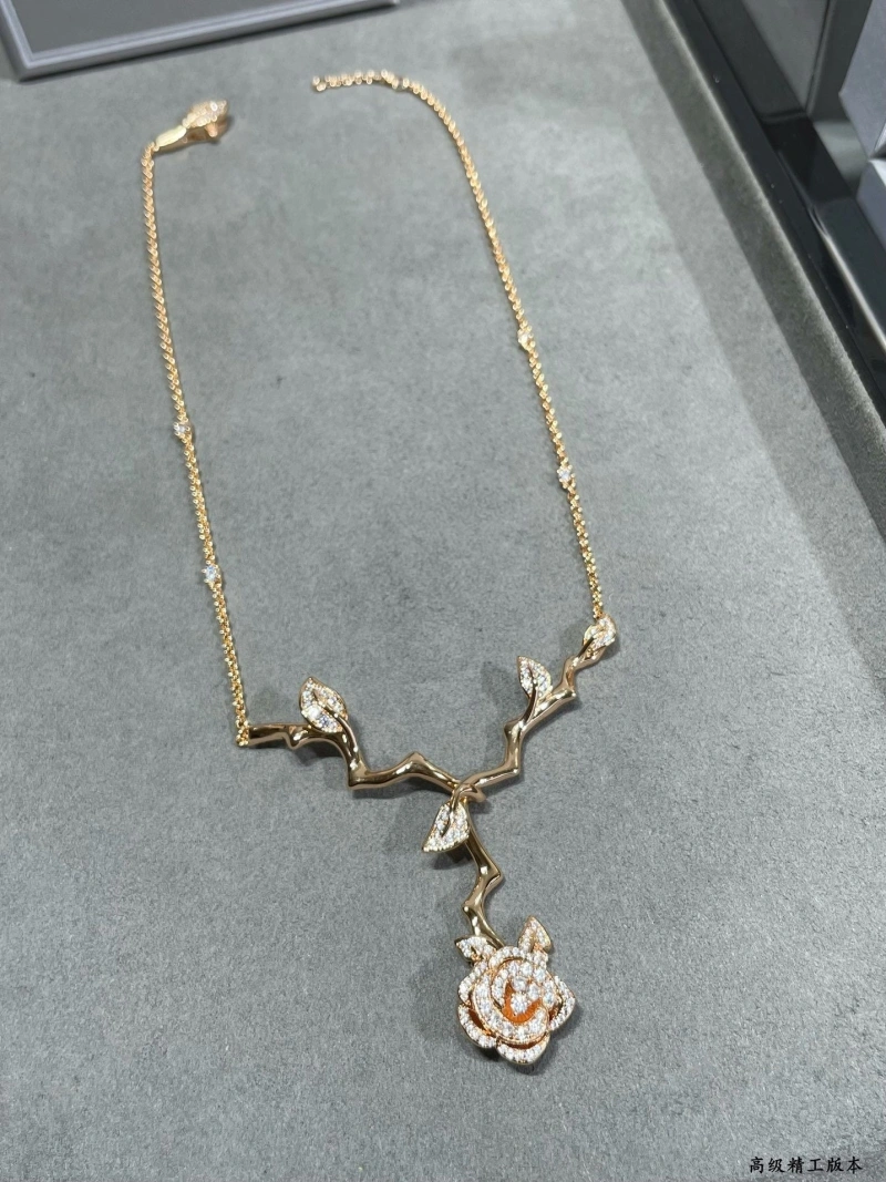 Christian Dxxr Necklaces WellDesigned 294669