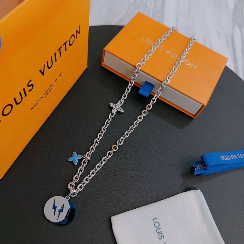 Lightweight LX Necklaces 310430