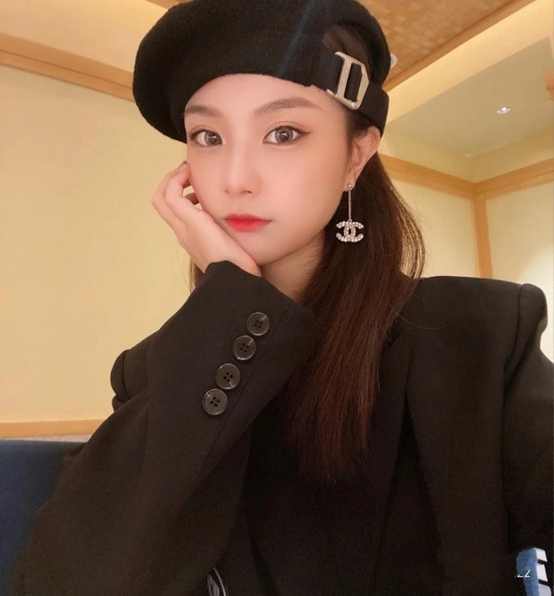 Modern Chxnxl Earrings 288460