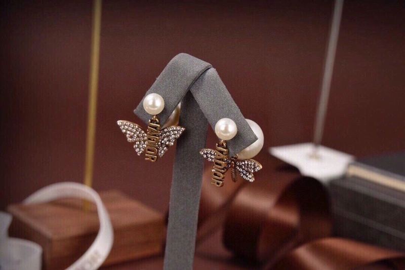 Classic Christian Dxxr Earrings 294775