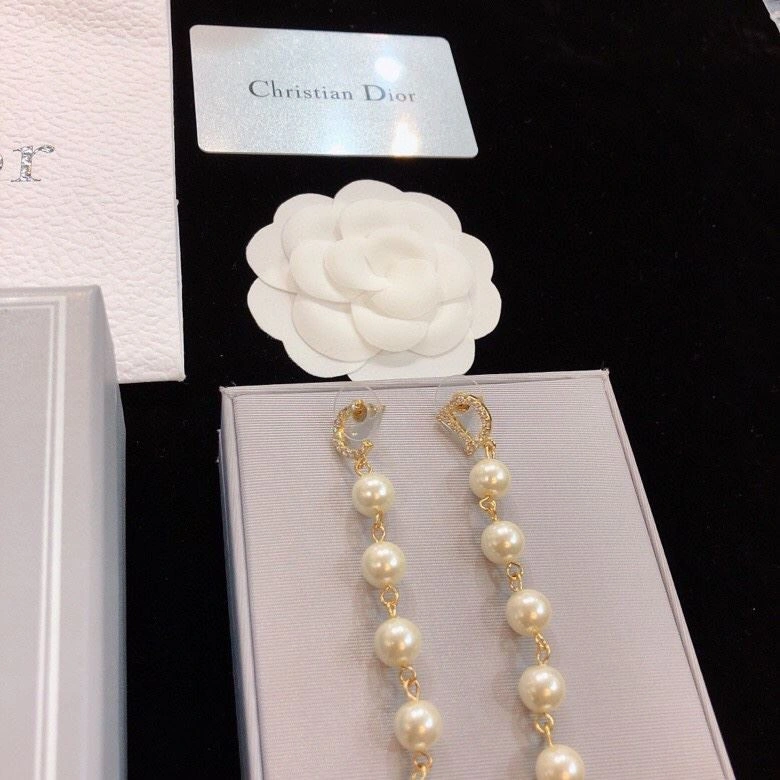 Resilient Christian Dxxr Earrings 294766