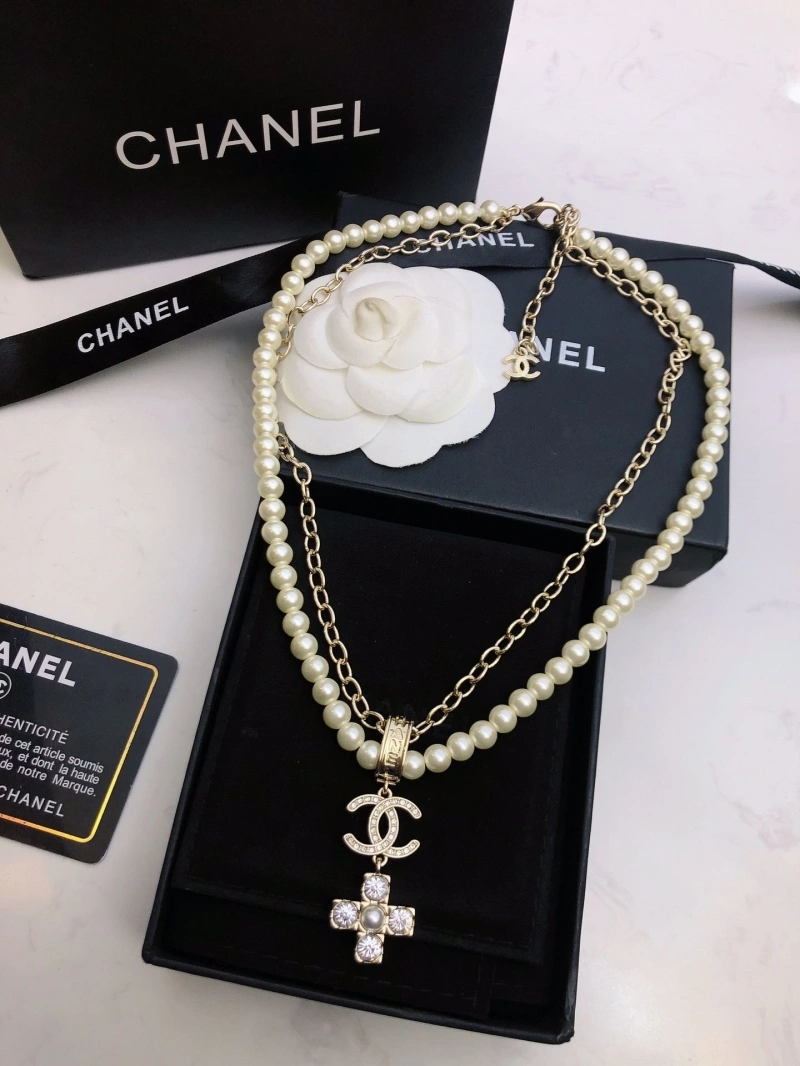NewStyle Chxnxl Necklaces 288009