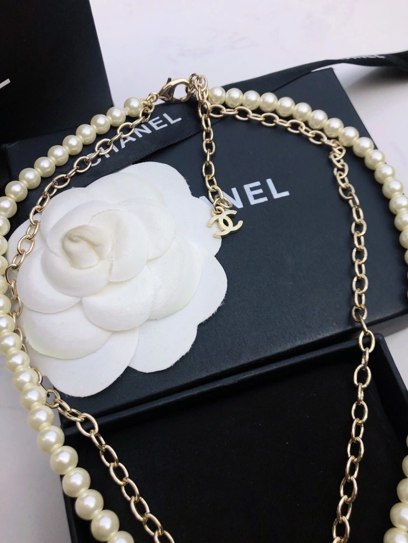 NewStyle Chxnxl Necklaces 288009
