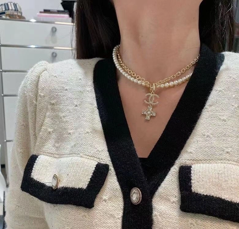 NewStyle Chxnxl Necklaces 288009