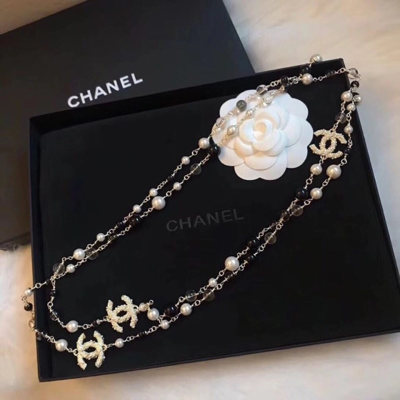 Sophisticated Chxnxl Necklaces 288020
