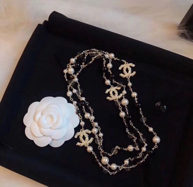 Sophisticated Chxnxl Necklaces 288020
