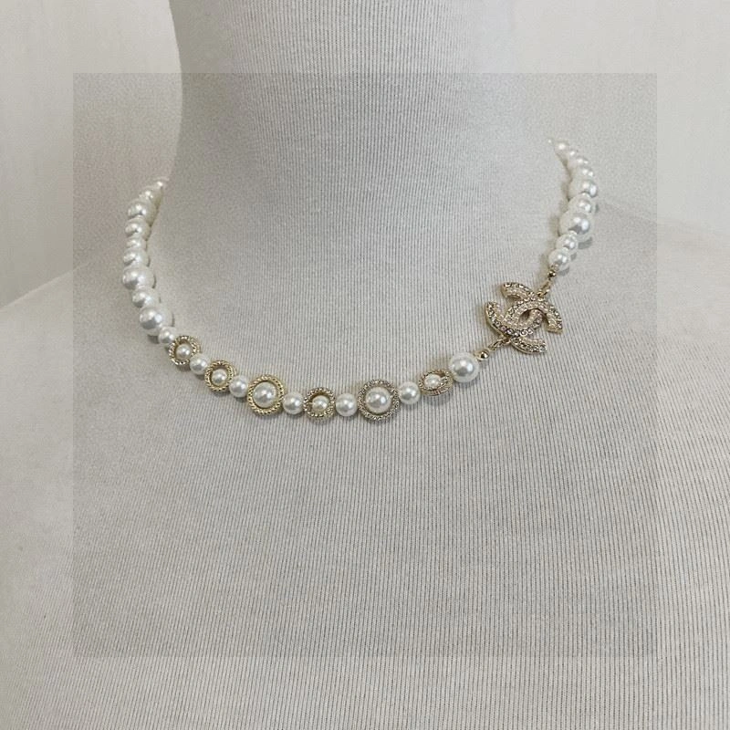 Sophisticated Chxnxl Earrings 288447