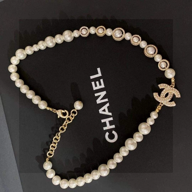 Sophisticated Chxnxl Earrings 288447