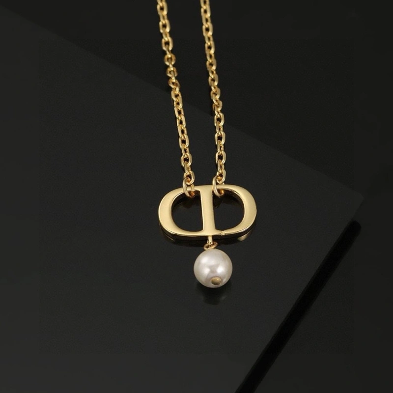UrbanStyle Christian Dxxr Necklaces 294662