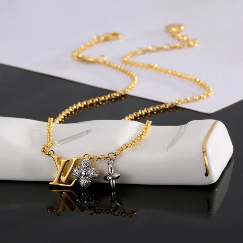 Trendy LX Necklaces 310424