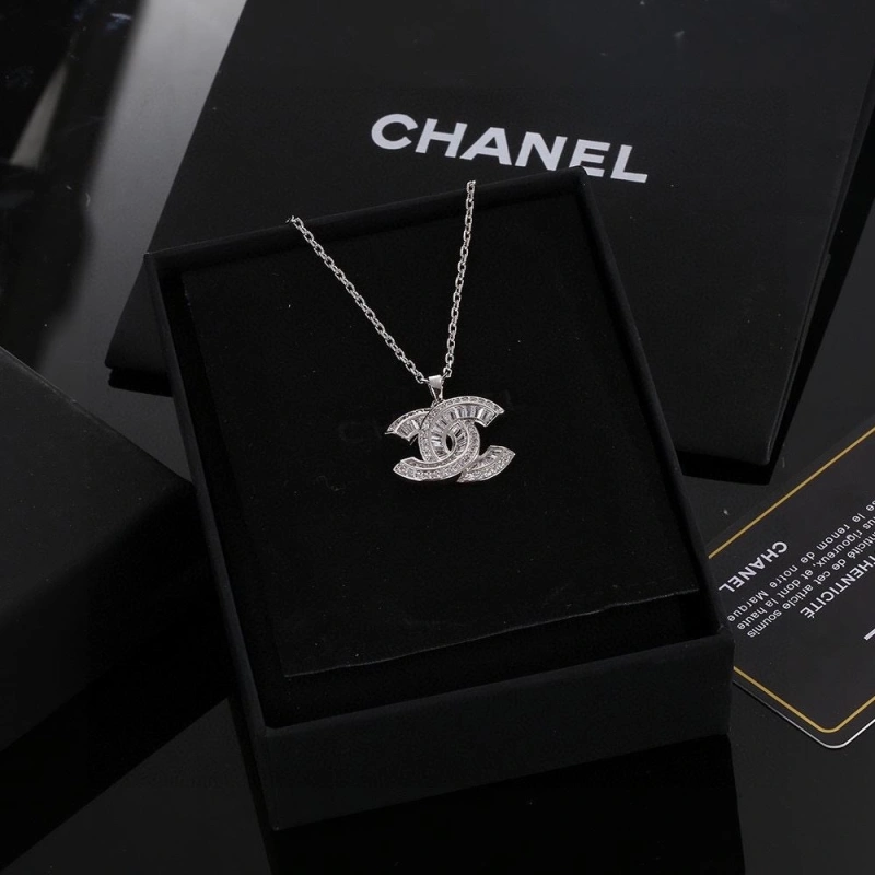 Chxnxl Necklaces Vibrant 288019