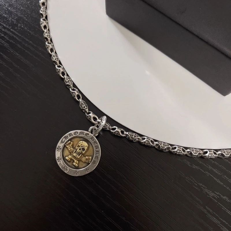 GoodFit Chrxmx Hxxrts Necklaces 299263