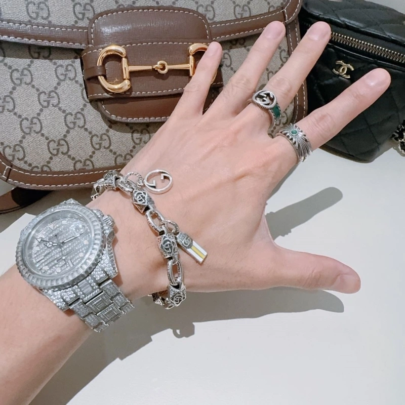 Fashionable Gxccx Bracelets 305488
