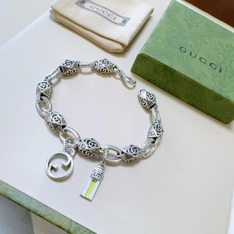 Fashionable Gxccx Bracelets 305488