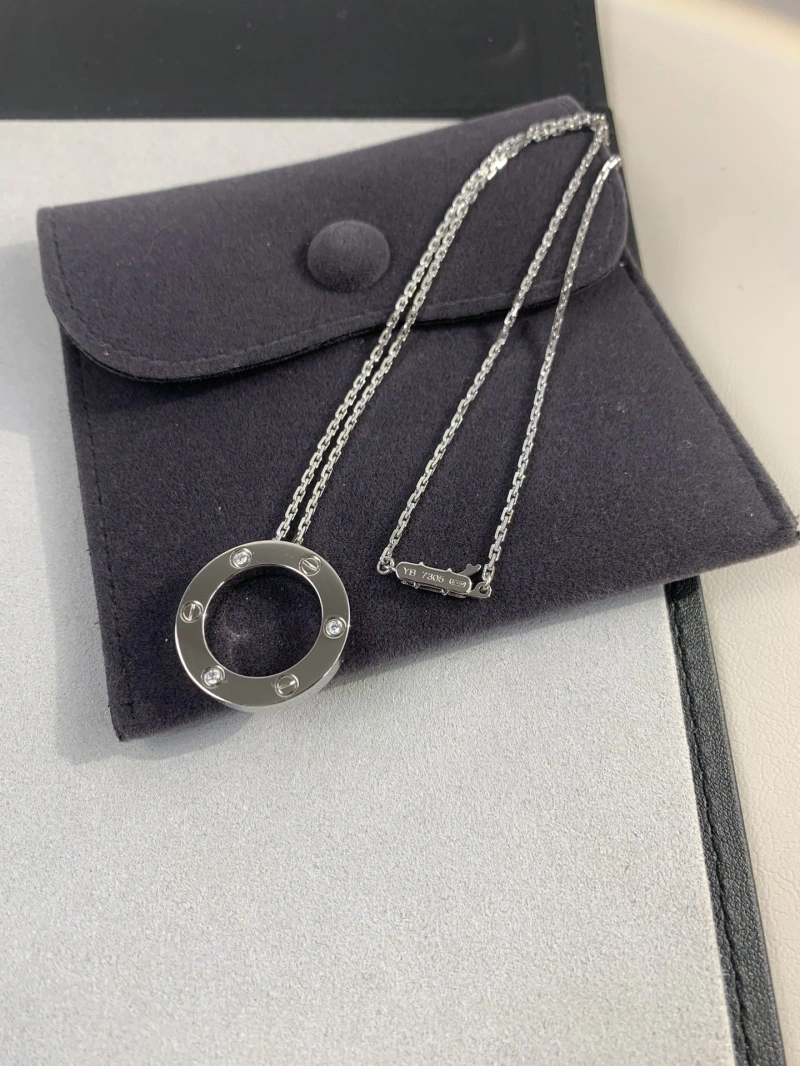 Versatile LX Necklaces 310425