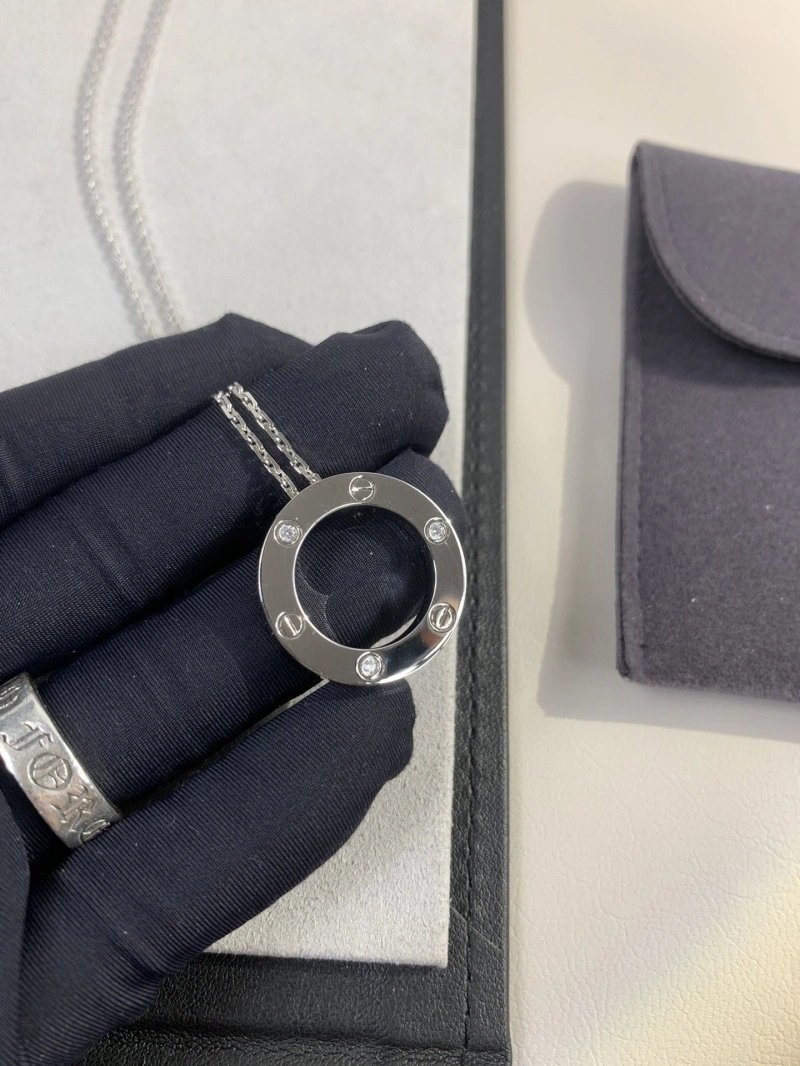 Versatile LX Necklaces 310425