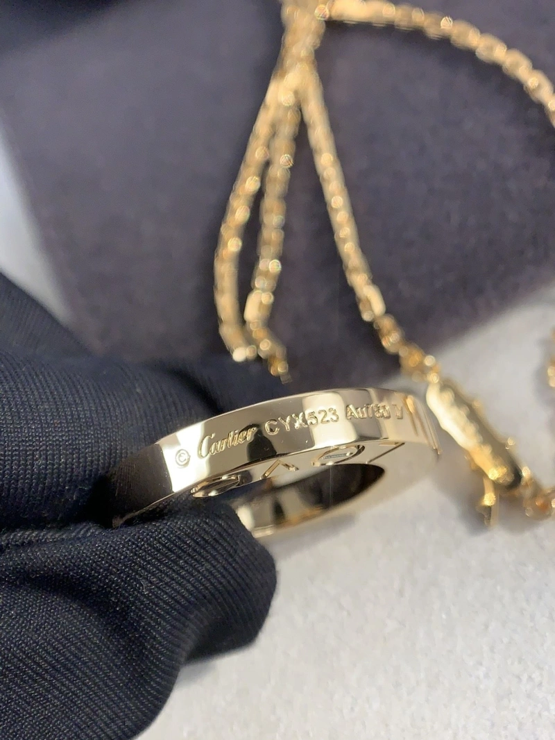 Durable LX Necklaces 310422