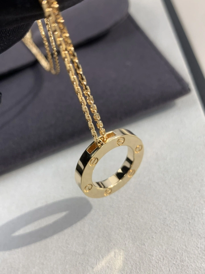Durable LX Necklaces 310422