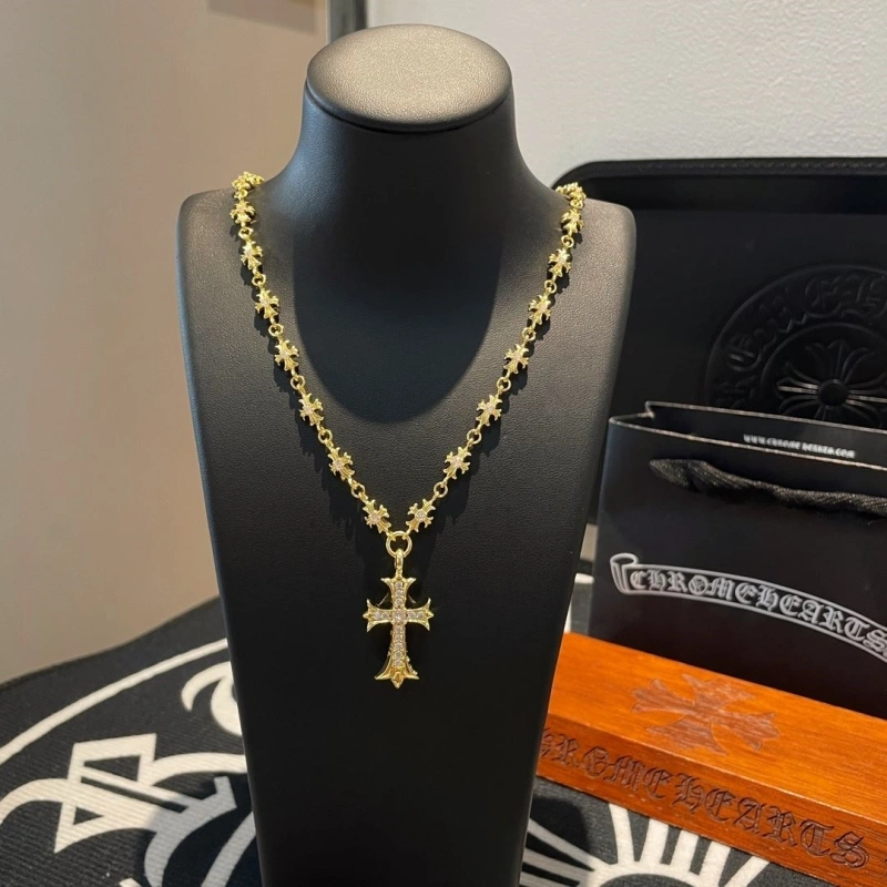 Lightweight Chrxmx Hxxrts Necklaces 299272