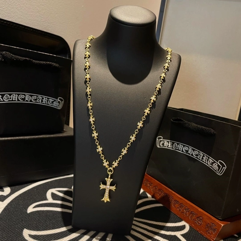 Lightweight Chrxmx Hxxrts Necklaces 299272