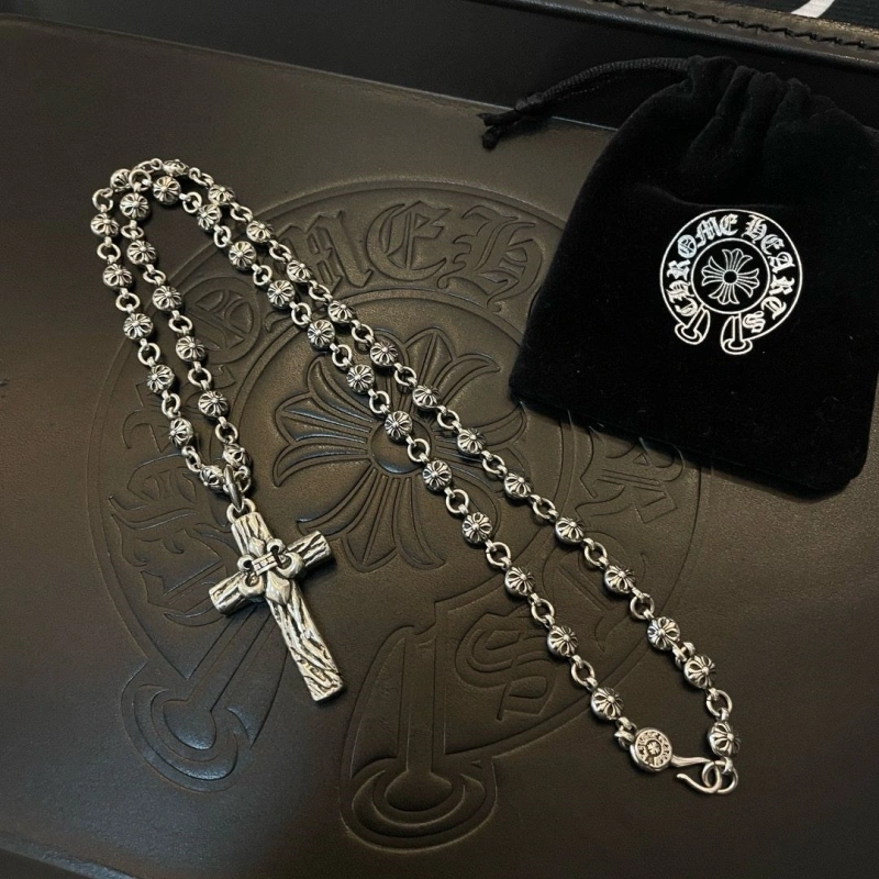 GoAnywhere Chrxmx Hxxrts Necklaces 299264