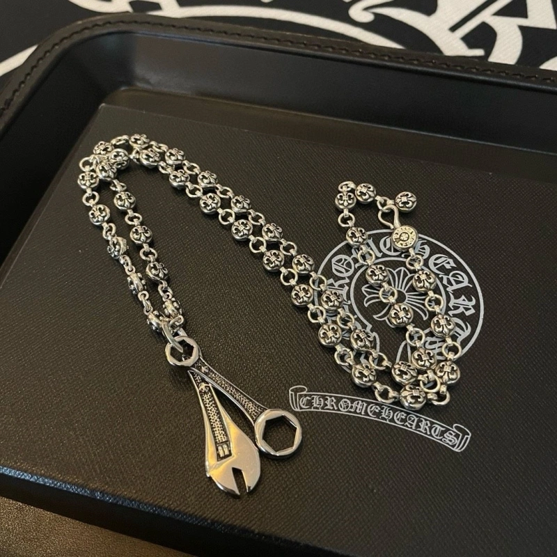 Chrxmx Hxxrts Necklaces Compact 299266