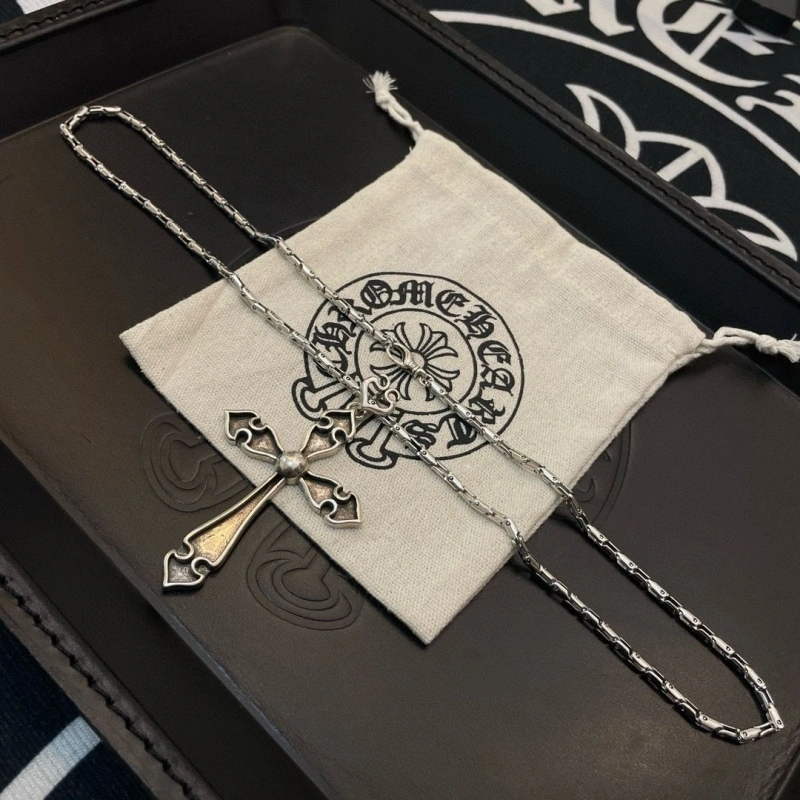 Chrxmx Hxxrts Necklaces SmartChoice 299260