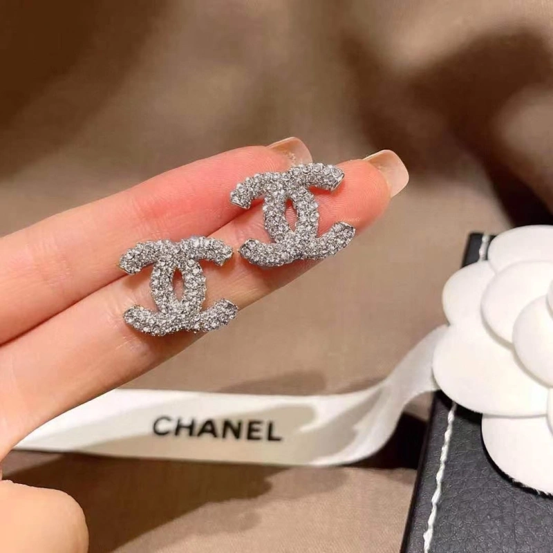 Flexible Chxnxl Earrings 288438