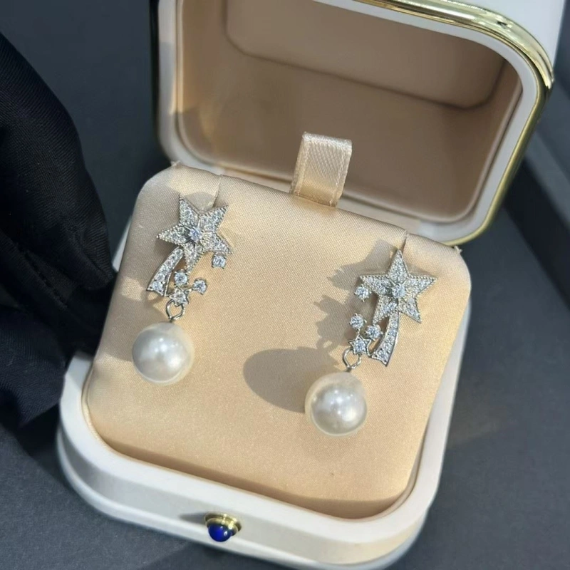 Comfortable Chxnxl Earrings 288436