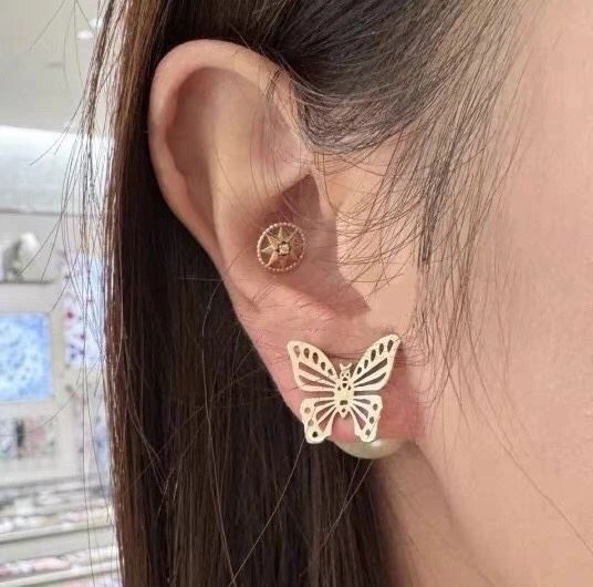 UrbanStyle Christian Dxxr Earrings 294781