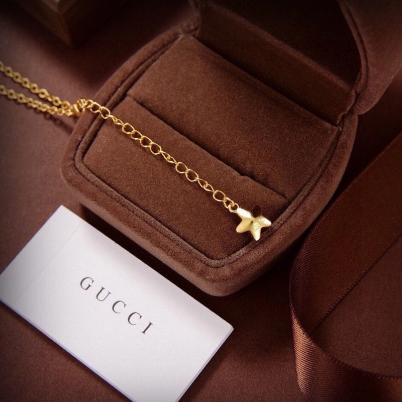 Lightweight Gxccx Necklaces 304717