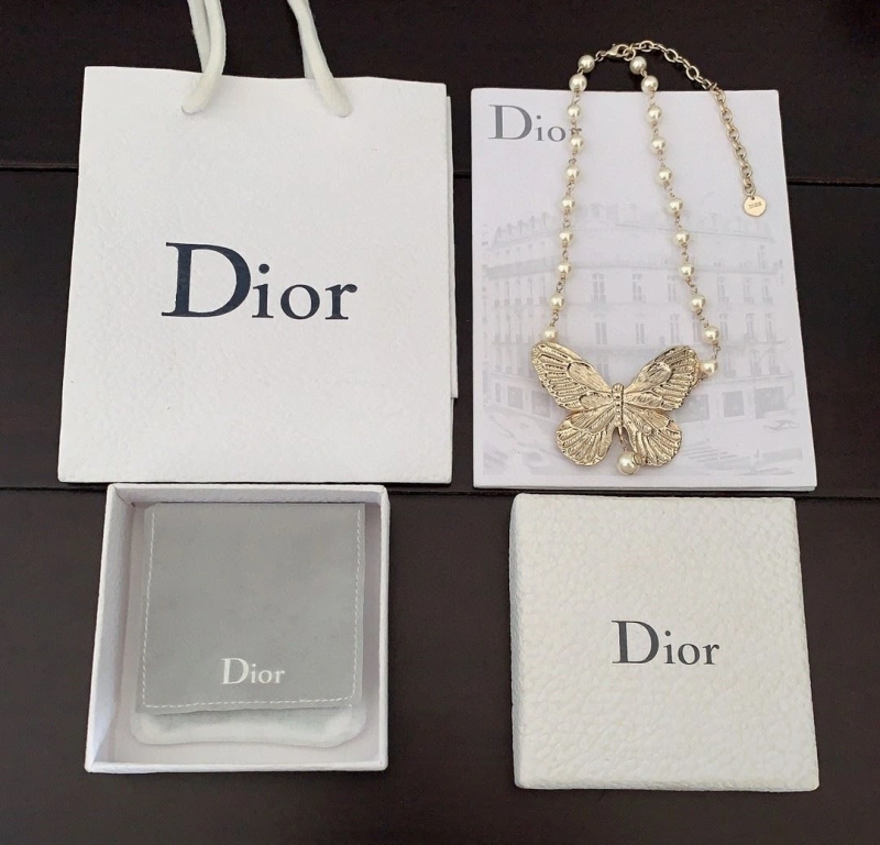 Christian Dxxr Necklaces Comfortable 294660