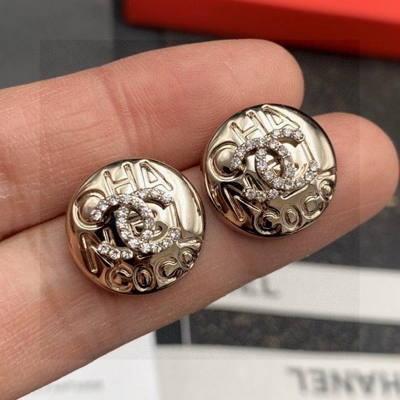 Comfortable Chxnxl Earrings 288429