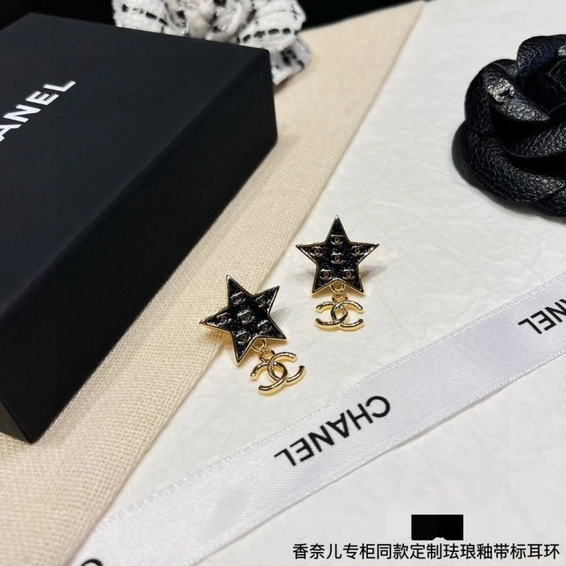 Durable Chxnxl Earrings 288407