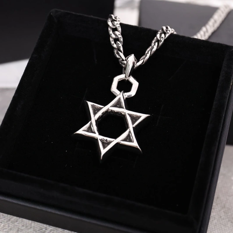 Timeless Chrxmx Hxxrts Necklaces 299254