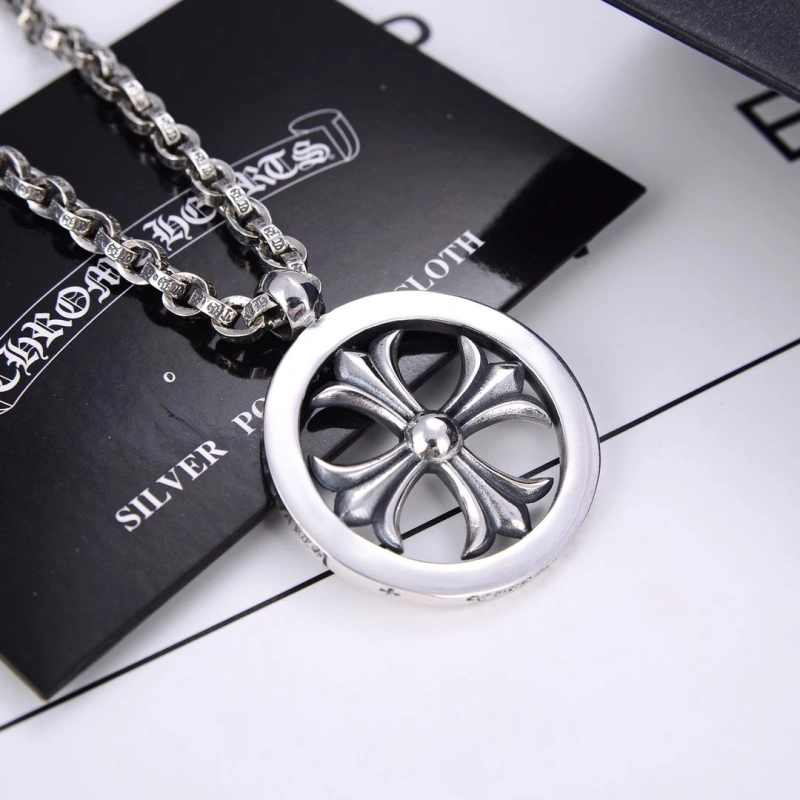 Chrxmx Hxxrts Necklaces DailyWear 299256
