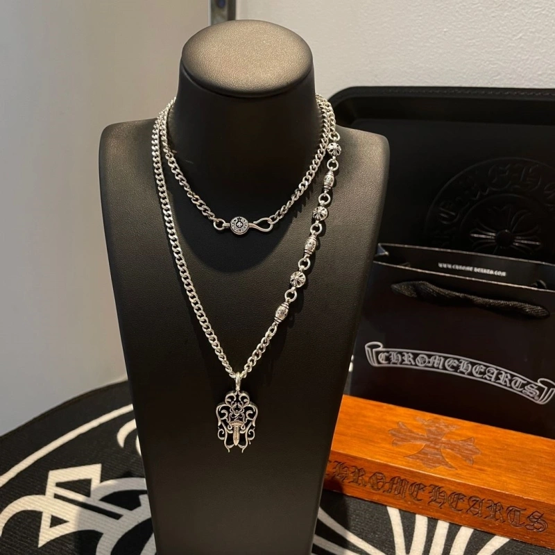 Comfortable Chrxmx Hxxrts Necklaces 299238