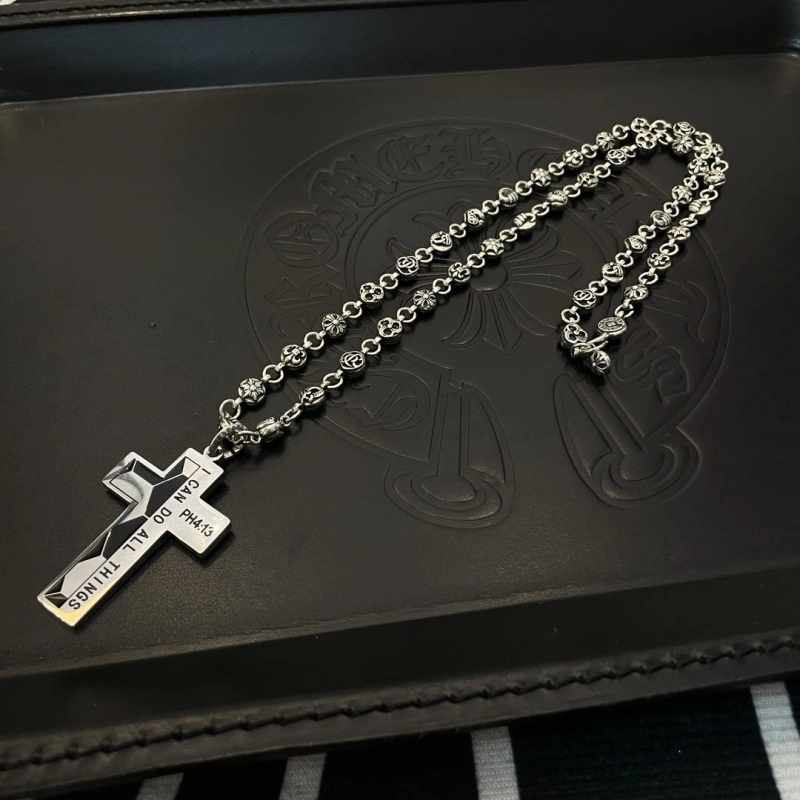 Lightweight Chrxmx Hxxrts Necklaces 299243