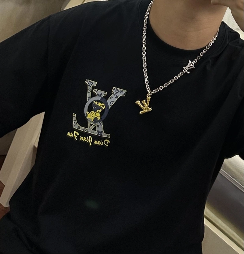 Fashionable LX Necklaces 310405