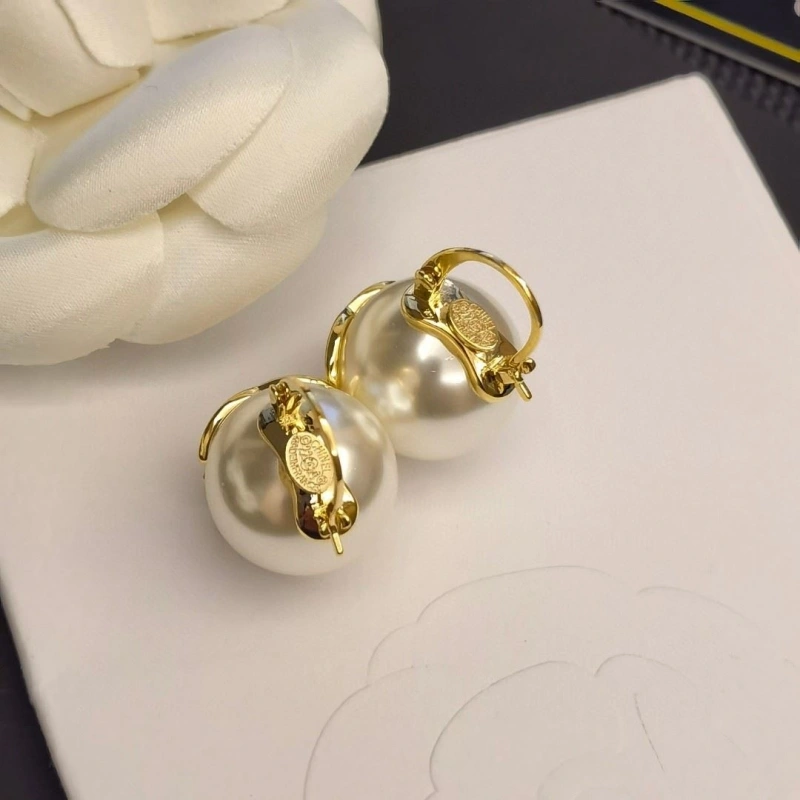 Trendy Chxnxl Earrings 288410