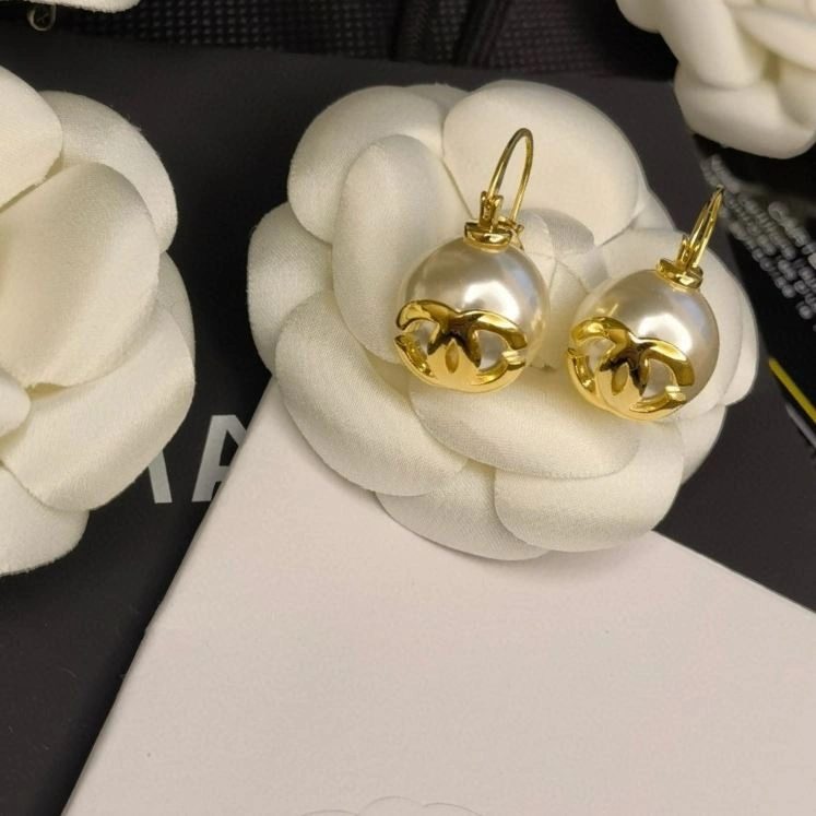 Trendy Chxnxl Earrings 288410