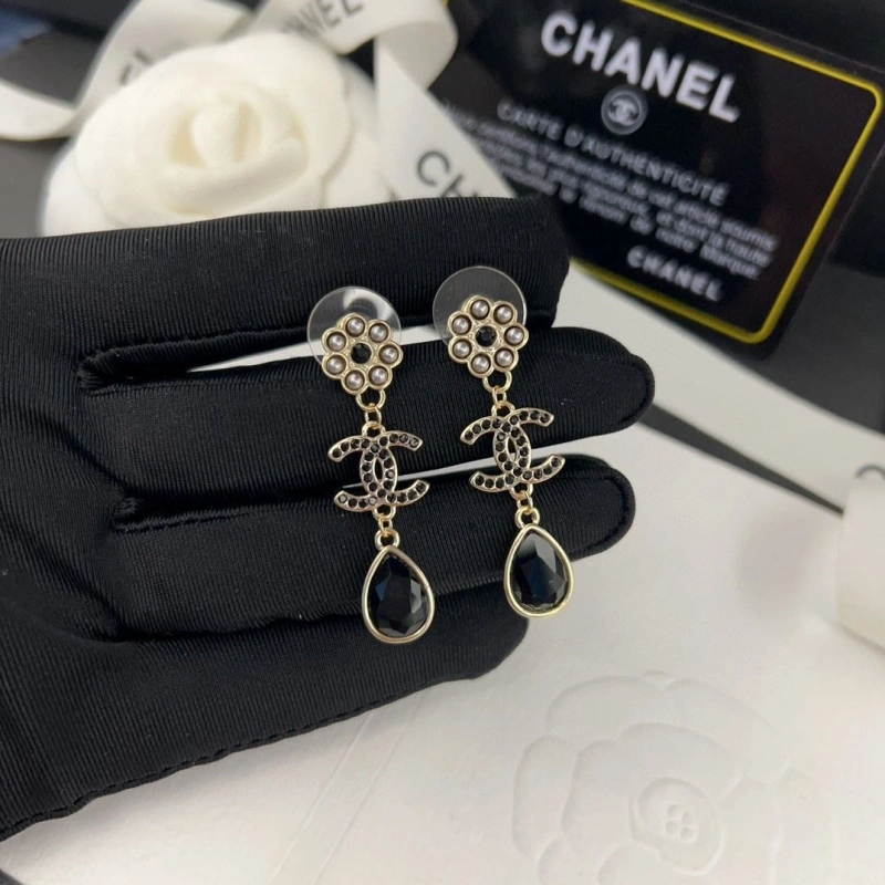 Functional Chxnxl Earrings 288423