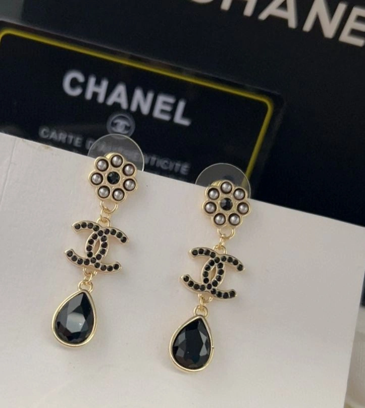 Functional Chxnxl Earrings 288423