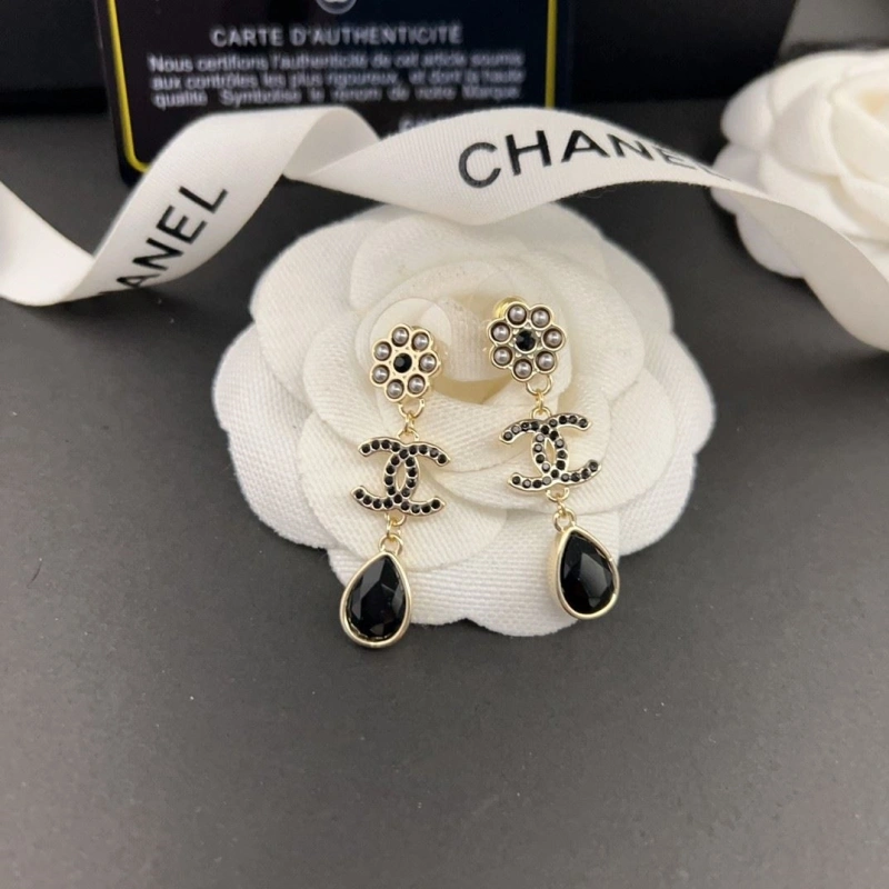 Functional Chxnxl Earrings 288423