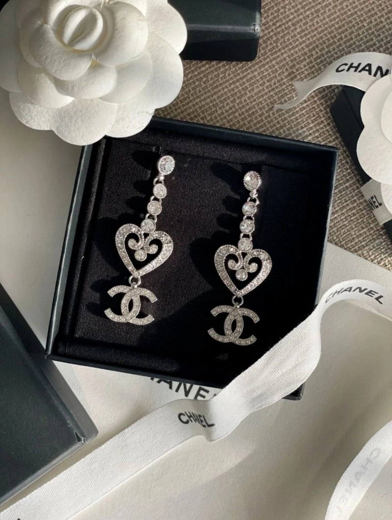 Chxnxl Earrings EyeCatching 288403