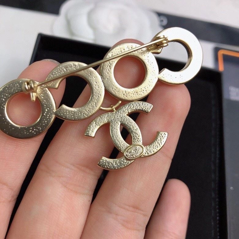 Chxnxl Brooches ModernLook 289204