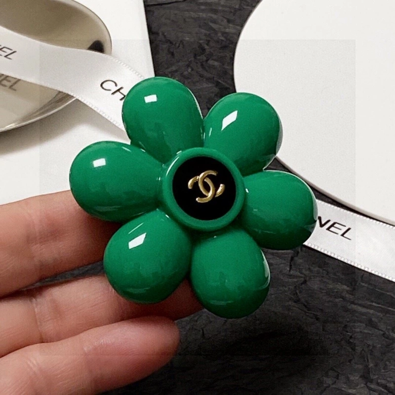Trendy Chxnxl Brooches 289185