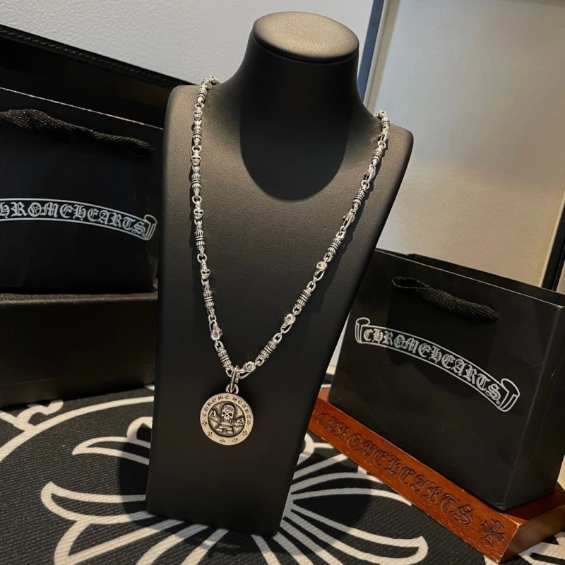 Bold Chrxmx Hxxrts Necklaces 299229