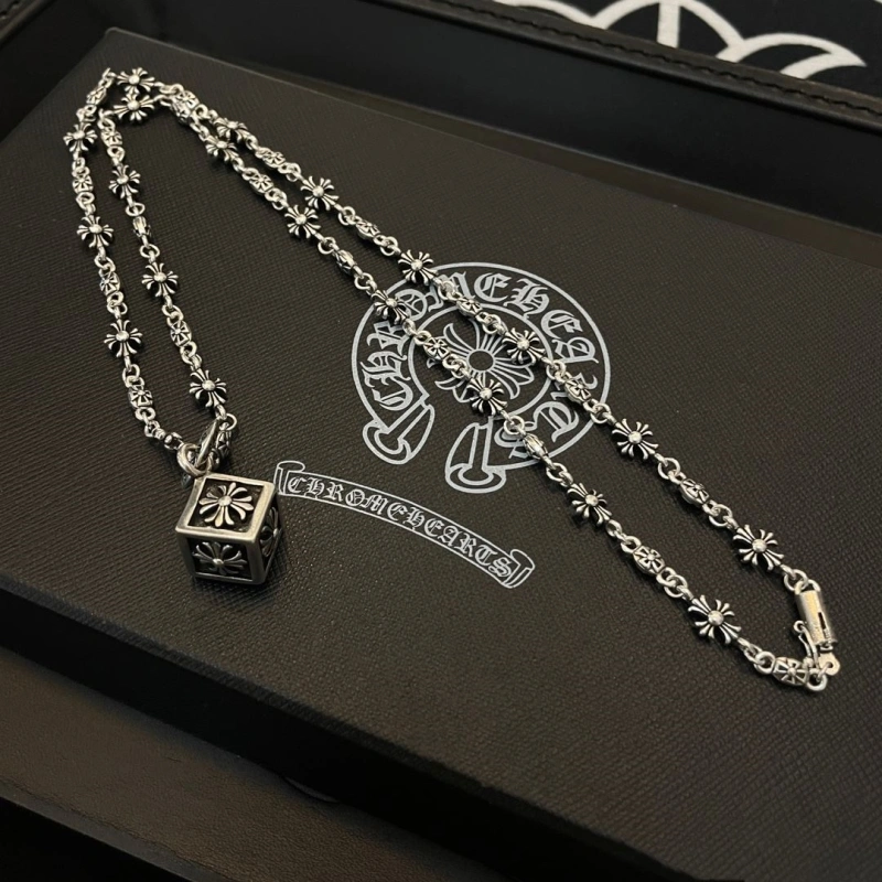 Bold Chrxmx Hxxrts Necklaces 299231